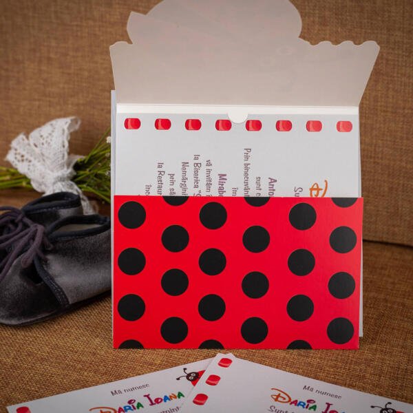 Invitatie de botez cu buburuza 113 - imagine 3