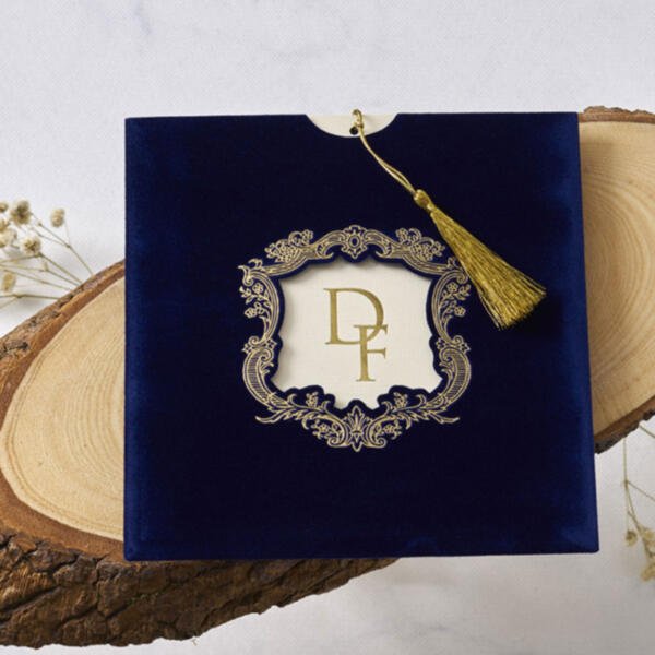 Invitatie de nunta cu catifea 1144