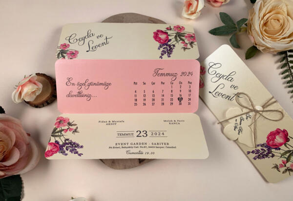 Invitatie de nunta floral cu calendar si fluture 63639 - imagine 2