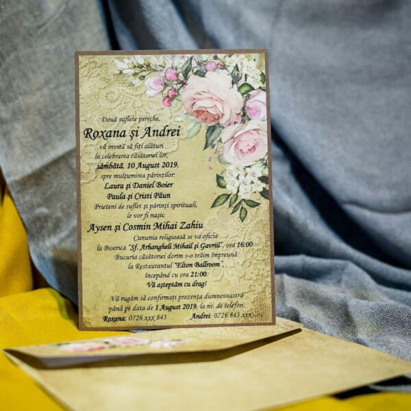 Invitatie de nunta florala cu model dantela 985