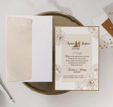Invitatie de nunta cu mire si mireasa 10545