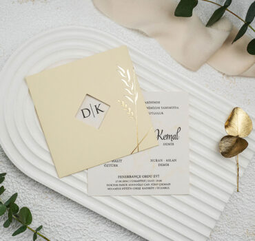 Invitatie de nunta eleganta 9313