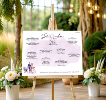Listă de invitați nuntă și botez personalizată, cu miri, bebeluș și fundal lila – Model 53